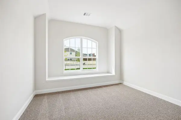 625 Majestic Oak Lane, Waxahachie, TX 75165