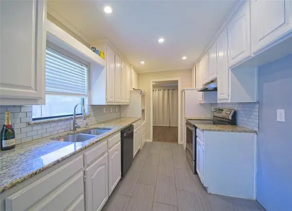 1421 Cross Bend Road, Plano, TX 75023