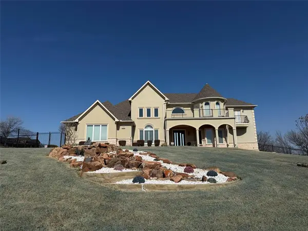 3072 Rosebud Court, Grand Prairie, TX 75104