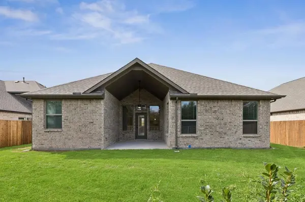 1854 Silver Birch Road, Waxahachie, TX 75165