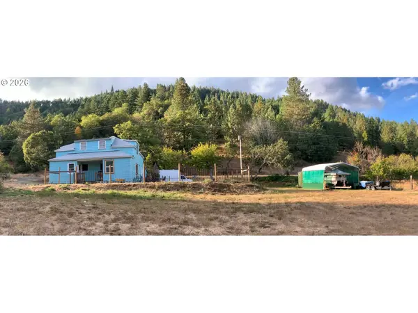 9060 AZALEA GLEN RD, Glendale, OR 97442