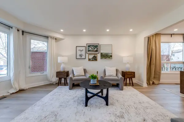 3184 Renton RD, Burlington, ON L7M 2W8