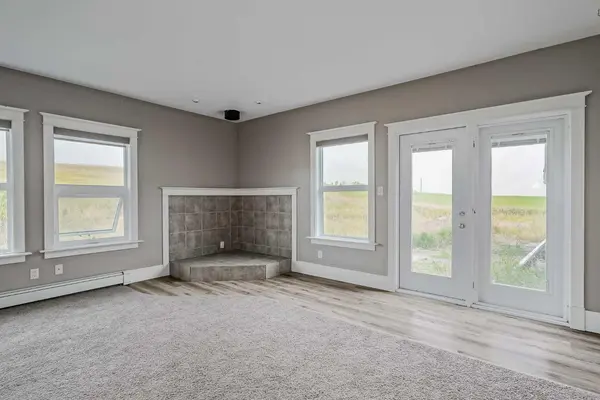 290053 96 ST E, Rural Foothills County, AB T1S 3Y9