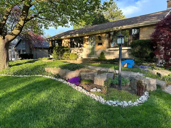 92 Dean AVE, Guelph, ON N1G 1L6