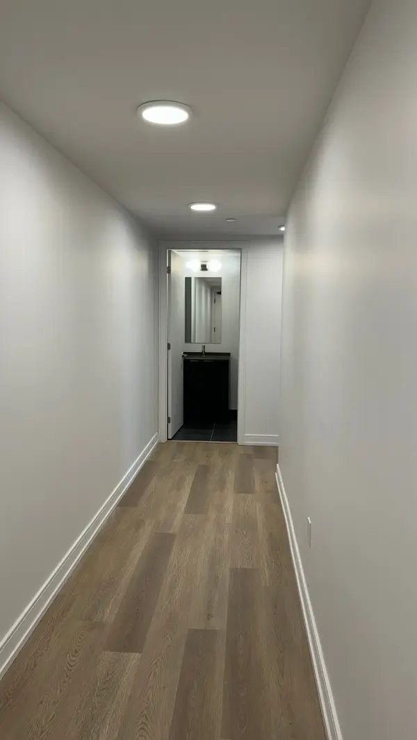 1 Jarvis ST #1208, Hamilton, ON L8R 3J2