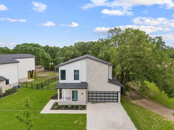 2811 Rodeo Drive, Quinlan, TX 75474