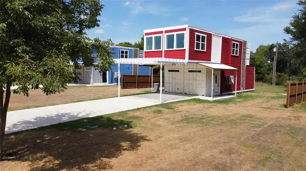 1228 Kennie Drive, Commerce, TX 75428