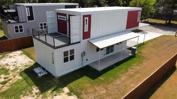 1228 Kennie Drive, Commerce, TX 75428