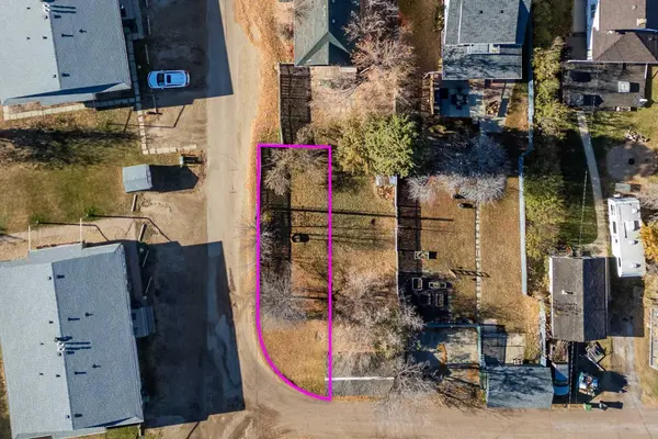 4807 B 47 Street, Camrose, AB T4V 1J7