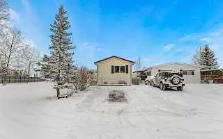 99 Arbour Lake RD NW #31, Calgary, AB T3G 4E4