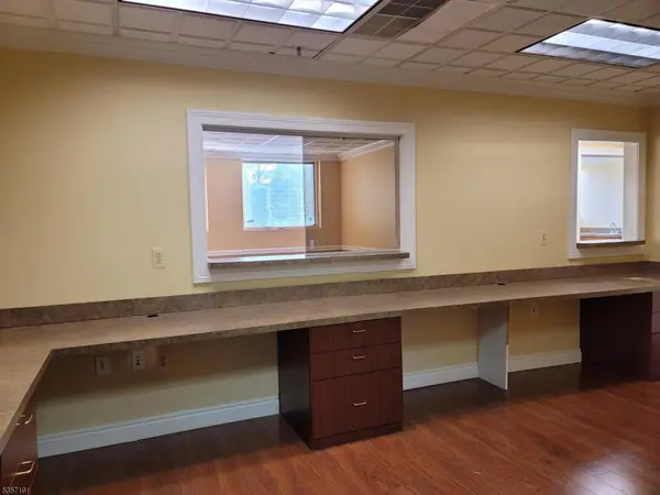 205 Browertown Rd, Woodland Park, NJ 07424