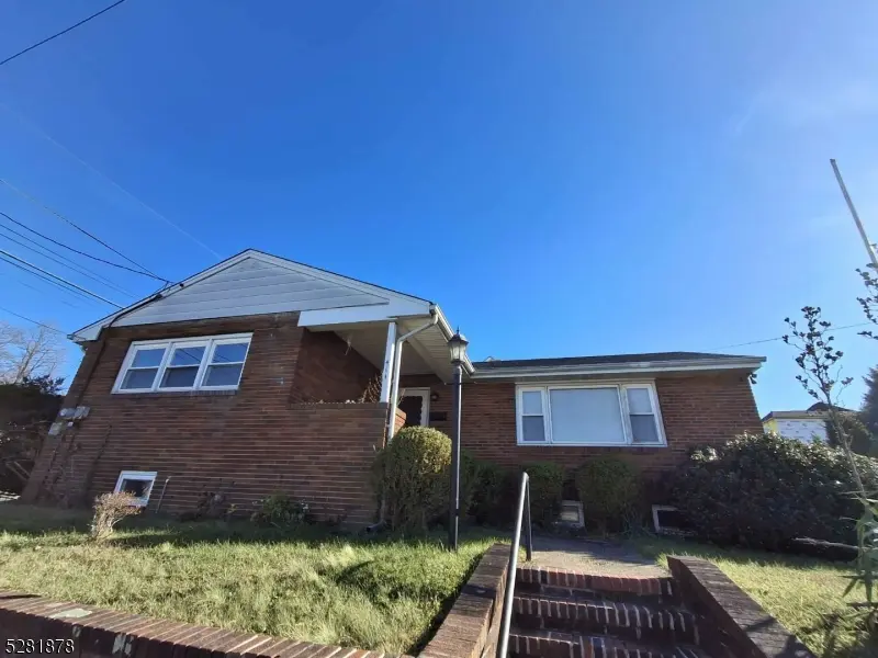 411 Lefferts St, South Amboy City, NJ 08879
