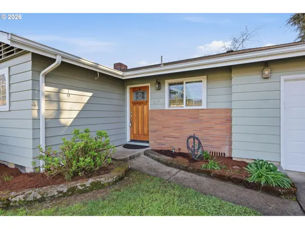 1789 LAWNRIDGE AVE, Springfield, OR 97477