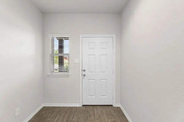 2504 Breakaway Drive, Mesquite, TX 75149