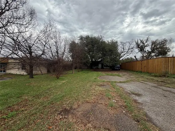 2571 Valley View Lane, Farmers Branch, TX 75234