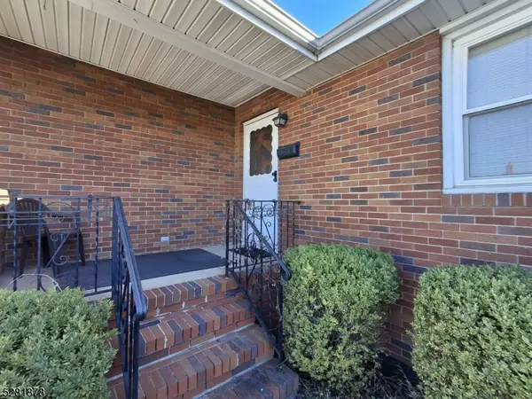 411 Lefferts St, South Amboy City, NJ 08879