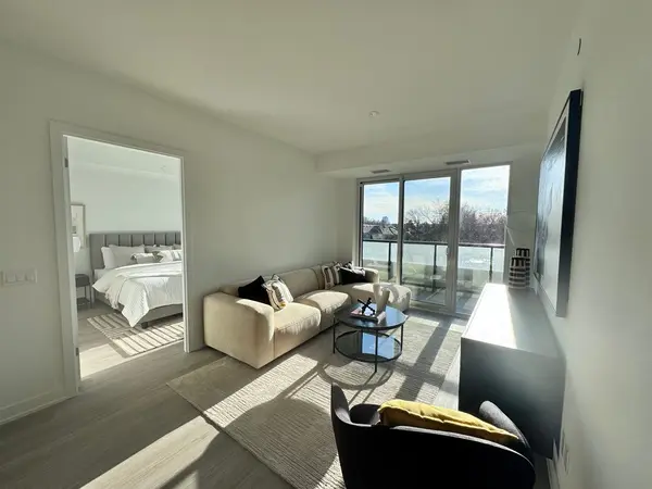 8188 Yonge ST #332, Vaughan, ON L4J 0M2