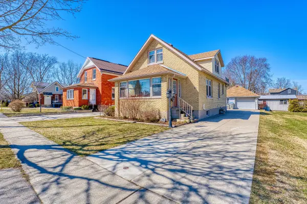 10 Centre ST, Bluewater, ON N0M 2T0