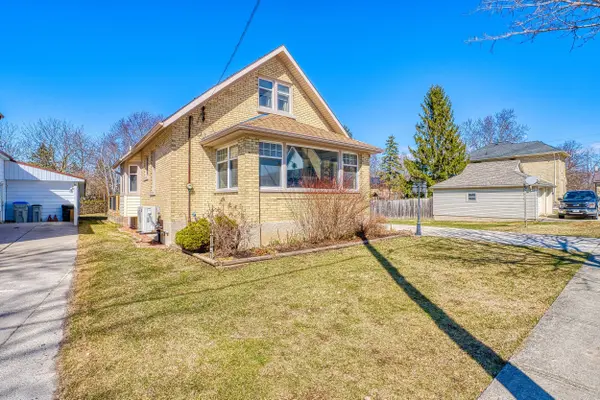 10 Centre ST, Bluewater, ON N0M 2T0