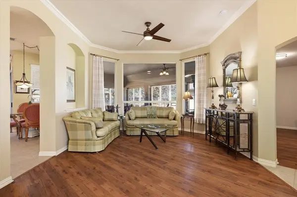 9708 Grandview Drive, Denton, TX 76207