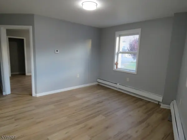 768B State St, Perth Amboy City, NJ 08861