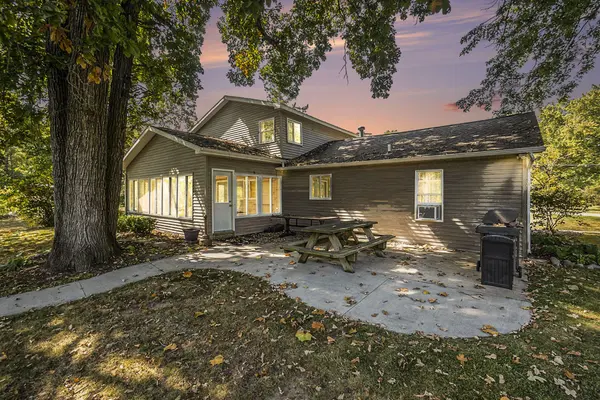 7842 Main ST, Brooks Twp, MI 49337