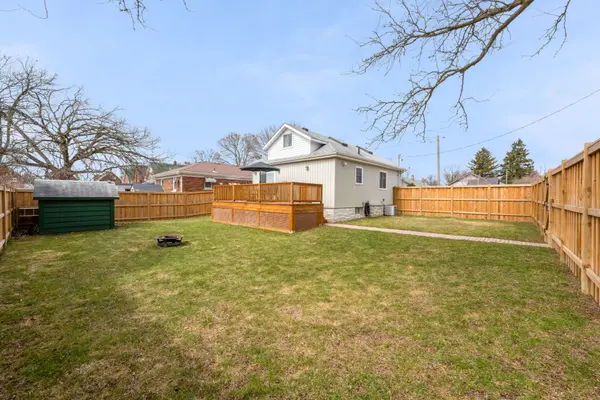 303 Nelson ST, Brantford, ON N3S 4C9