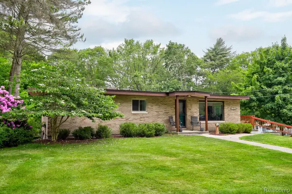 199 Grand AVE, Grand Haven, MI 49417