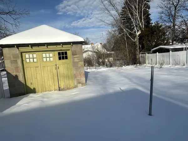 110 W State ST, Clare, MI 48617