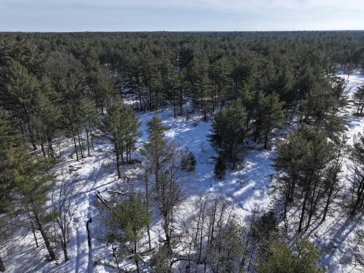 2503 Southwood RD, Gravenhurst, ON P0E 1G0