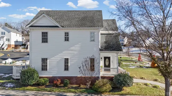 300 Wyndhurst DR, Lynchburg, VA 24502