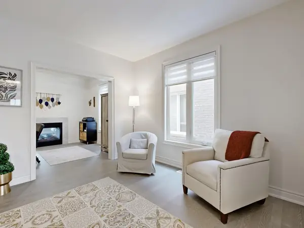 833 Langford BLVD, Bradford West Gwillimbury, ON L3L 0X6