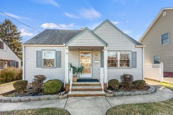 225 Edison St, Clifton City, NJ 07013