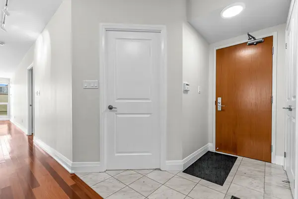 1430 Yonge ST #601, Toronto C02, ON M4T 1Y6