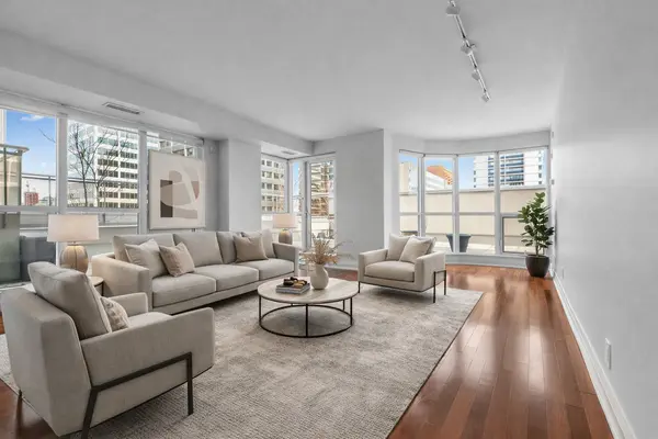 1430 Yonge ST #601, Toronto C02, ON M4T 1Y6