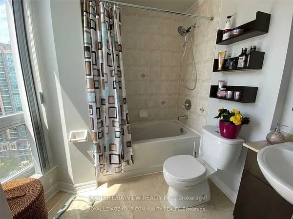 18 holmes AVE #1910, Toronto C14, ON M2N 0E1