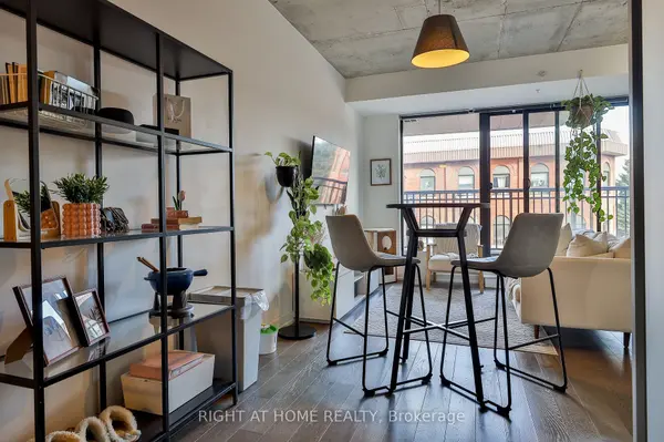 530 Indian GRV #314, Toronto W02, ON M6P 2J2