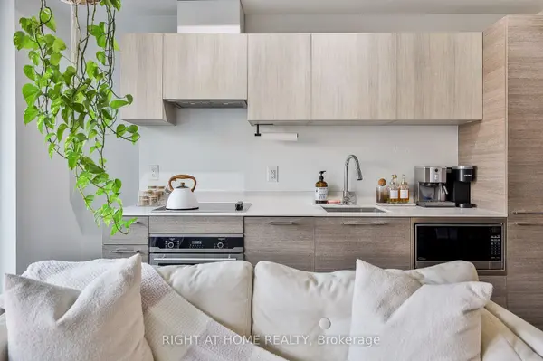 530 Indian GRV #314, Toronto W02, ON M6P 2J2