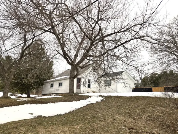 112959 Highway 7 HWY, Addington Highlands, ON K0H 1Z0