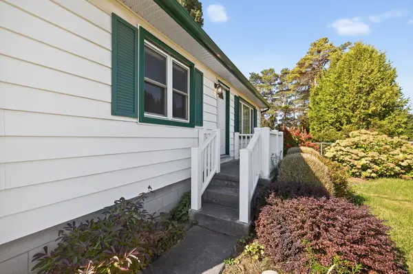 5147 Egremont DR, Middlesex Centre, ON N0M 2A0