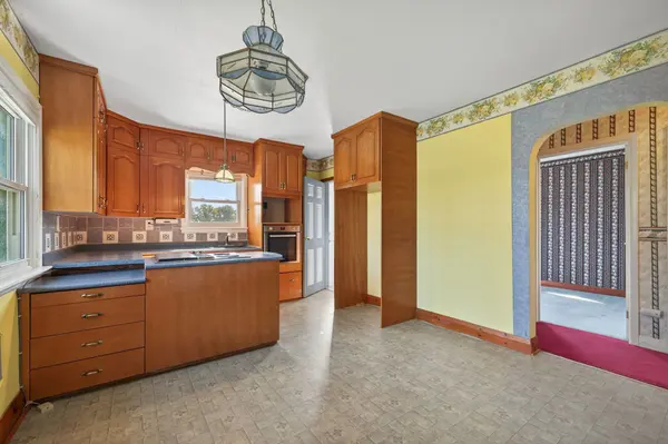 5147 Egremont DR, Middlesex Centre, ON N0M 2A0