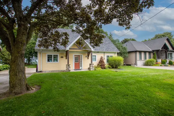 71247 Elizabeth ST, Bluewater, ON N0M 1N0