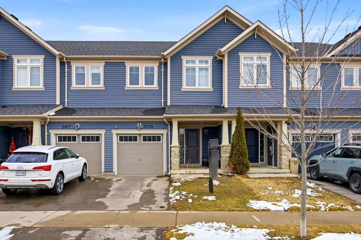 2405 Hill Rise ST, Oshawa, ON L1L 0G8