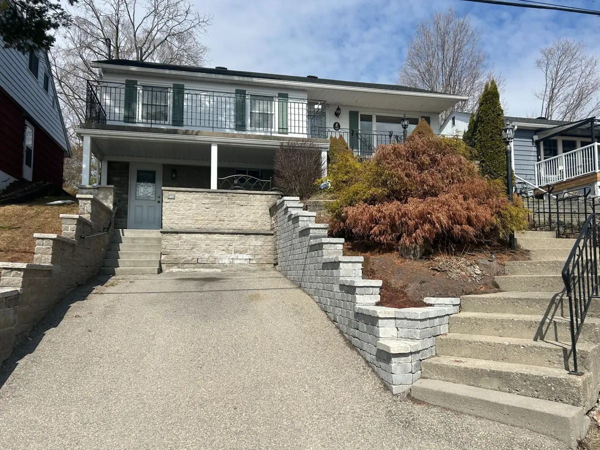 40 Jessie ST, Brockville, ON K6V 3M8