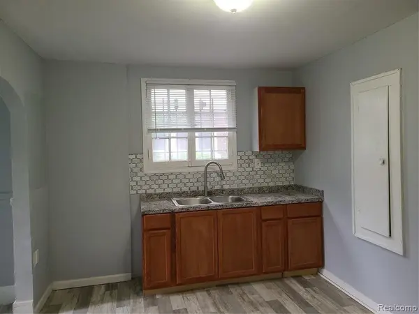 13247 Stoepel ST, Detroit, MI 48238