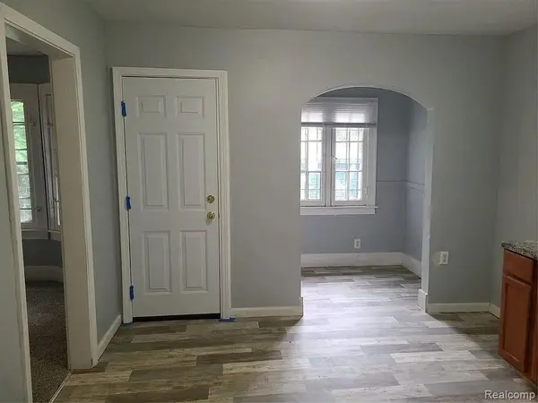 13247 Stoepel ST, Detroit, MI 48238