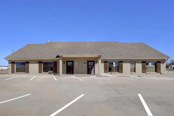 809 Woodrow Wilson Ray Circle, Bridgeport, TX 76426