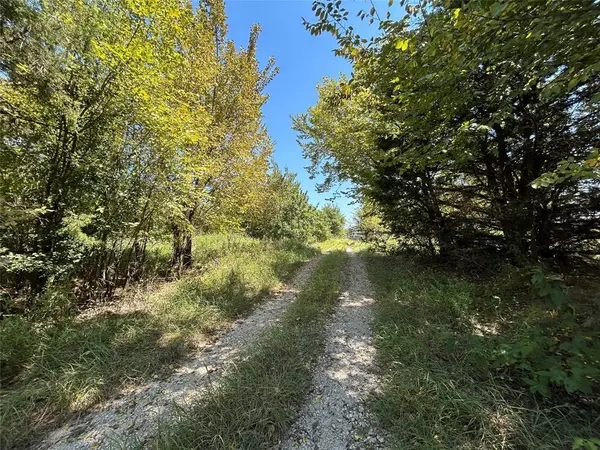 100 N Agnew Street, Boyd, TX 76023