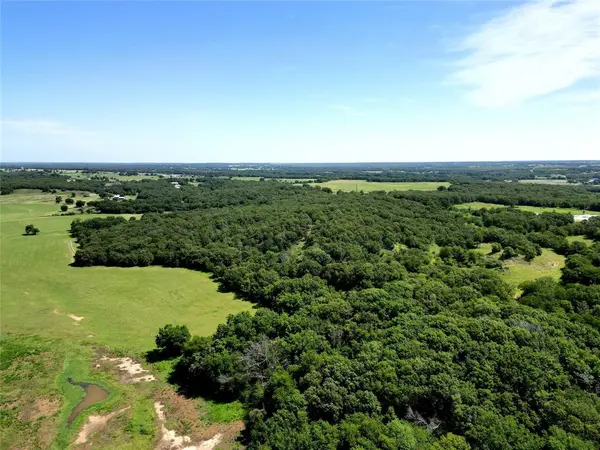 00 CR 1593, Alvord, TX 76225