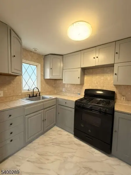 632 Cora Pl #2, Rahway City, NJ 07065